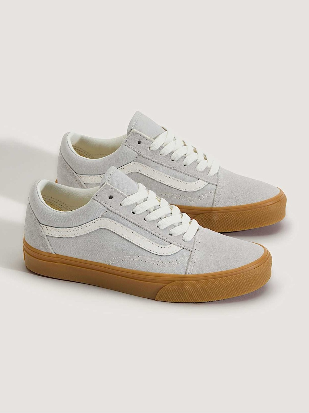 Vans Old Skool Grey Gum Suede Low Top Sneakers Unisex, SZ 10W, 8.5M